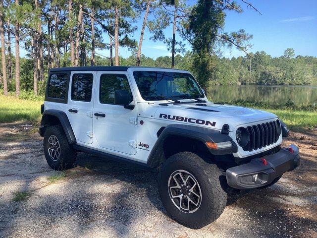 Photo of 2024 Bright White Clearcoat Jeep Wrangler