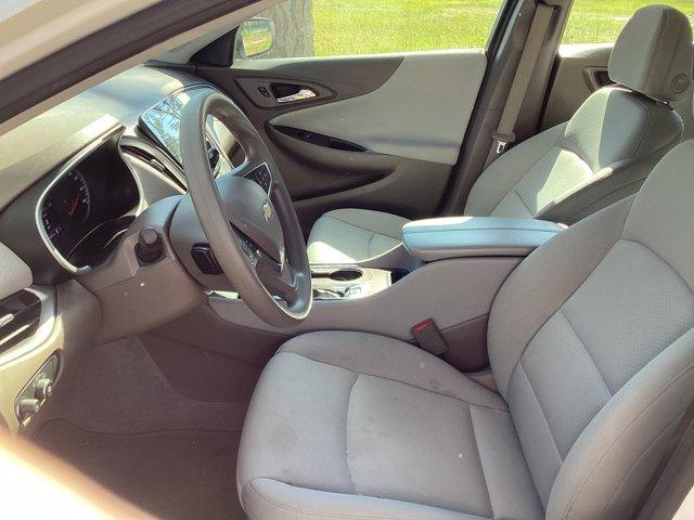 Photo of 2024 Summit White Chevrolet Malibu