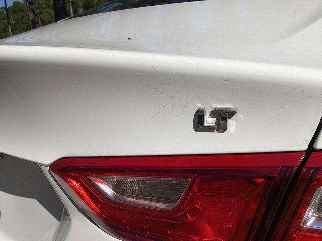 Photo of 2024 Summit White Chevrolet Malibu