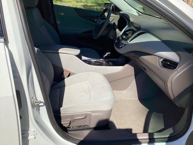 Photo of 2024 Summit White Chevrolet Malibu
