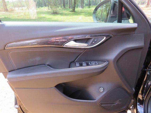 Photo of 2022 Ebony Twilight Metallic Buick Envision