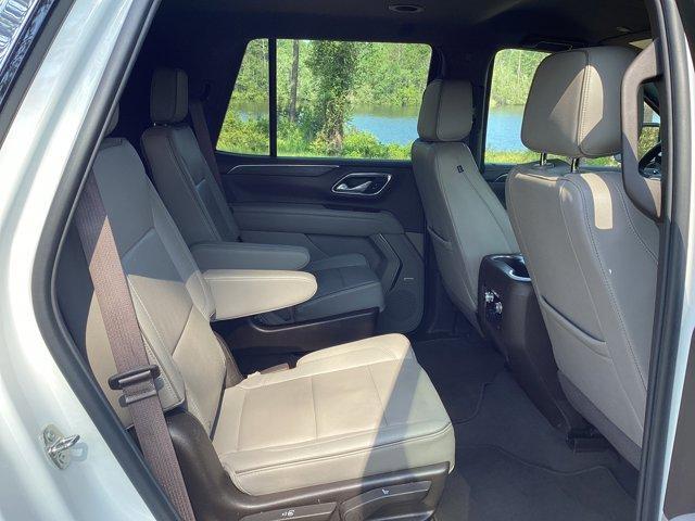 Photo of 2023 Summit White GMC Yukon