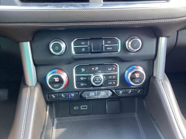 Photo of 2023 Summit White GMC Yukon