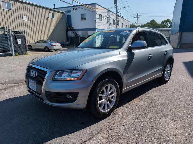 Photo of 2011 Silver Audi Q5