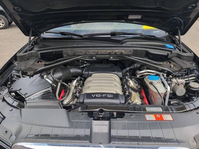 Photo of 2009 Black Audi Q5