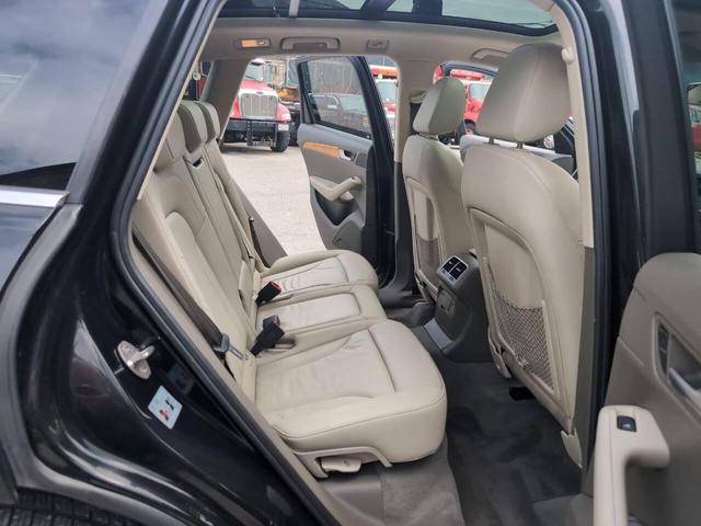 Photo of 2009 Black Audi Q5
