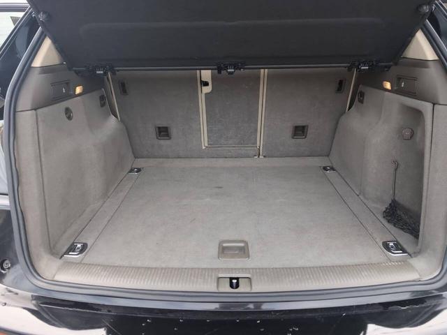 Photo of 2009 Black Audi Q5