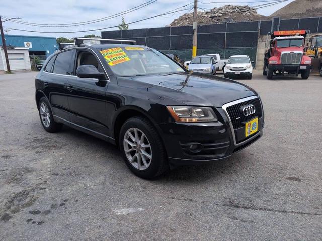 Photo of 2009 Black Audi Q5