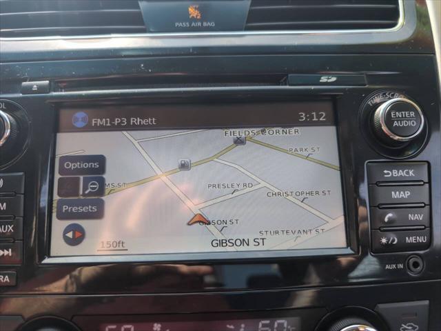 Photo of 2013 Black Nissan Altima