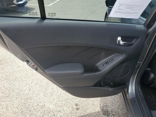 Photo of 2016 Graphite Steel Metallic Kia Forte