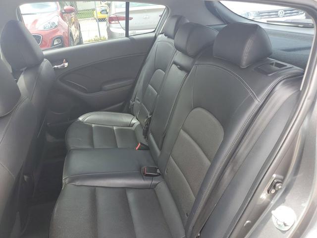Photo of 2016 Graphite Steel Metallic Kia Forte
