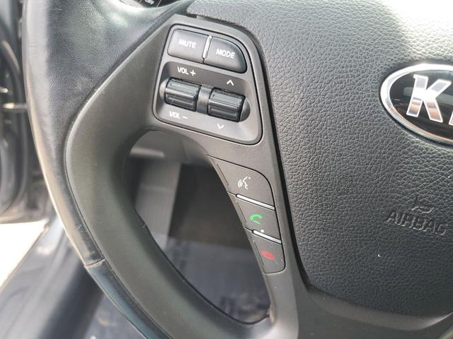 Photo of 2016 Graphite Steel Metallic Kia Forte