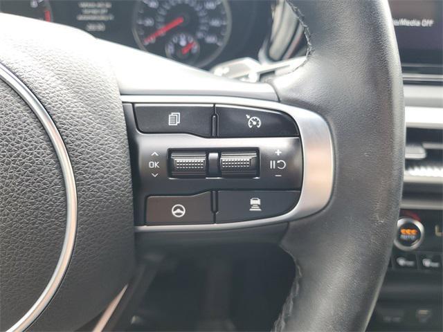 Photo of 2022 Wolf Gray Kia K5