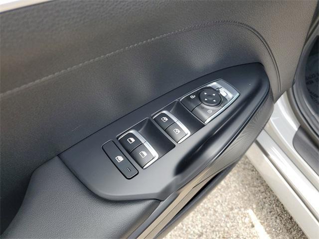 Photo of 2022 Wolf Gray Kia K5