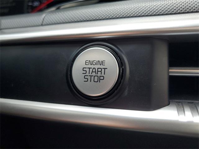 Photo of 2022 Wolf Gray Kia K5