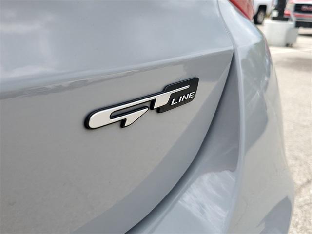 Photo of 2022 Wolf Gray Kia K5