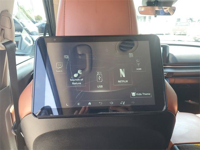 Photo of 2022 Astra Blue Kia Carnival