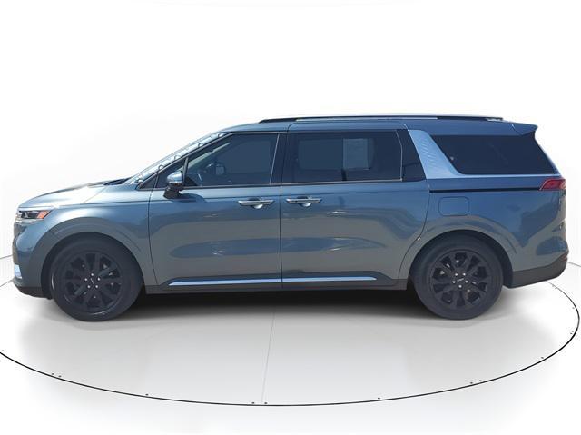 Photo of 2022 Astra Blue Kia Carnival