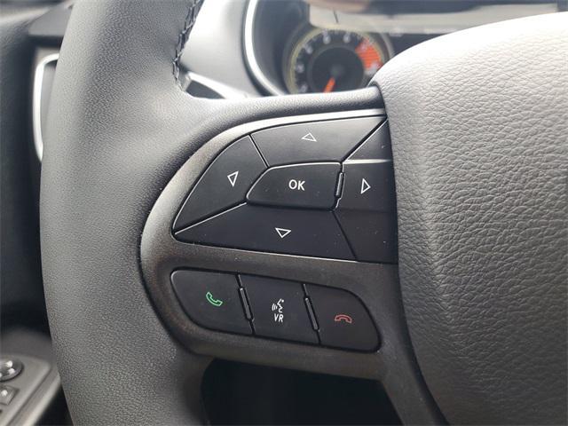 Photo of 2022 Bright White Clearcoat Jeep Cherokee