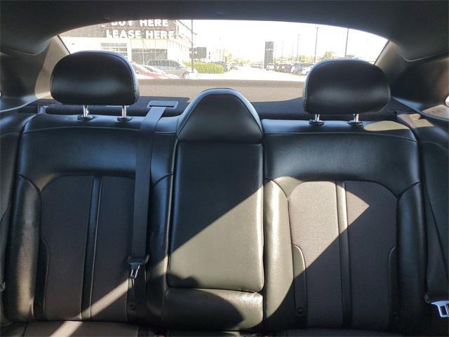 Photo of 2022 Ebony Black Kia K5