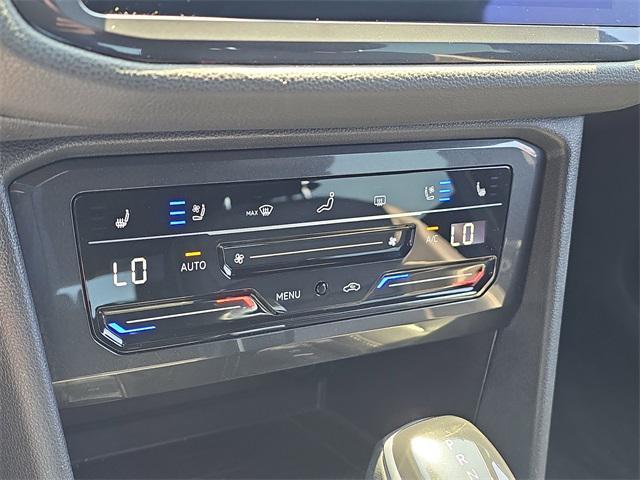 Photo of 2023 Deep Black Volkswagen Tiguan