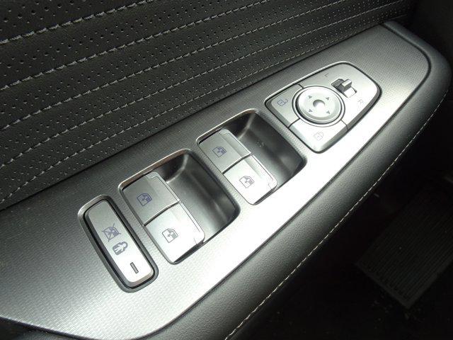Photo of 2025 Hyper White Hyundai PALISADE