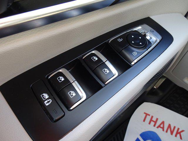 Photo of 2023 Dawning Red Kia Telluride