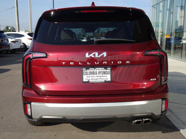 Photo of 2023 Dawning Red Kia Telluride