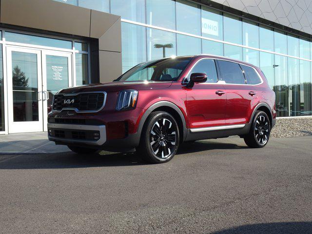 Photo of 2023 Dawning Red Kia Telluride