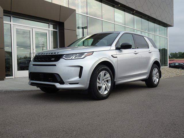 Photo of 2023 Hakuba Silver Metallic Land Rover Discovery Sport