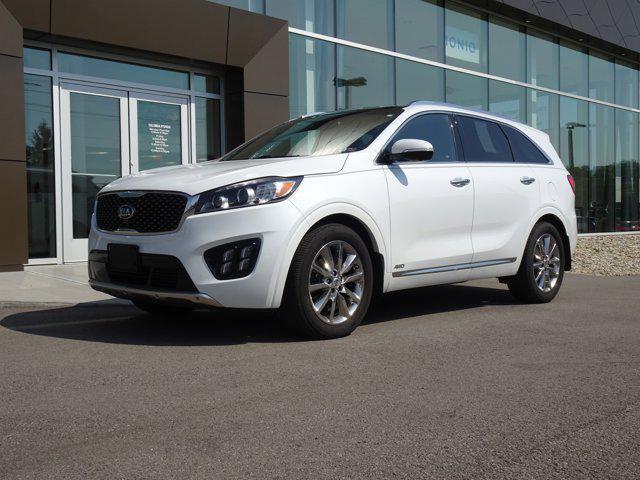 Photo of 2018 Snow White Pearl Kia Sorento