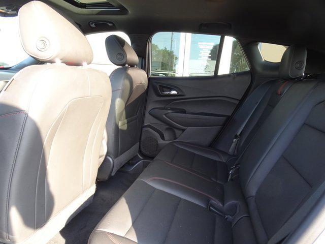 Photo of 2024 Summit White Chevrolet Trax