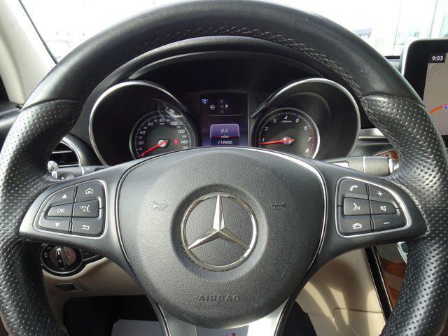 Photo of 2016 White Mercedes-Benz GLC 300