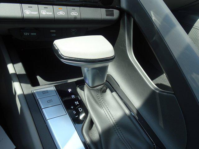 Photo of 2024 Amazon Gray Hyundai ELANTRA