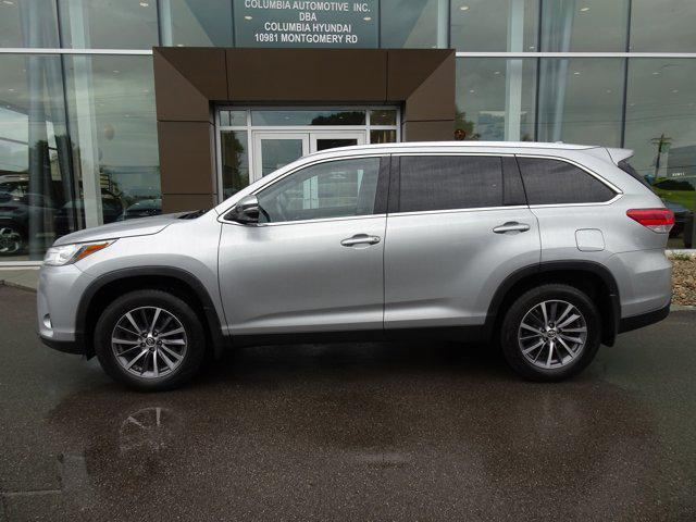 Photo of 2019 Celestial Silver Metallic Toyota Highlander