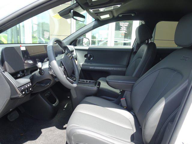 Photo of 2025 Atlas White Hyundai IONIQ 5