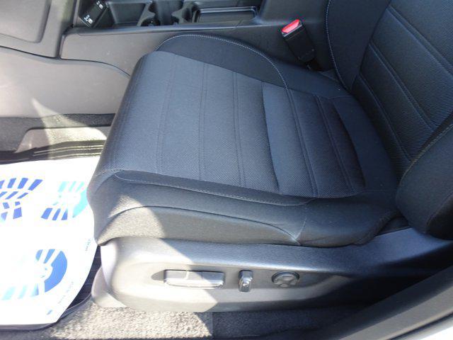Photo of 2022 Platinum White Pearl Honda CR-V