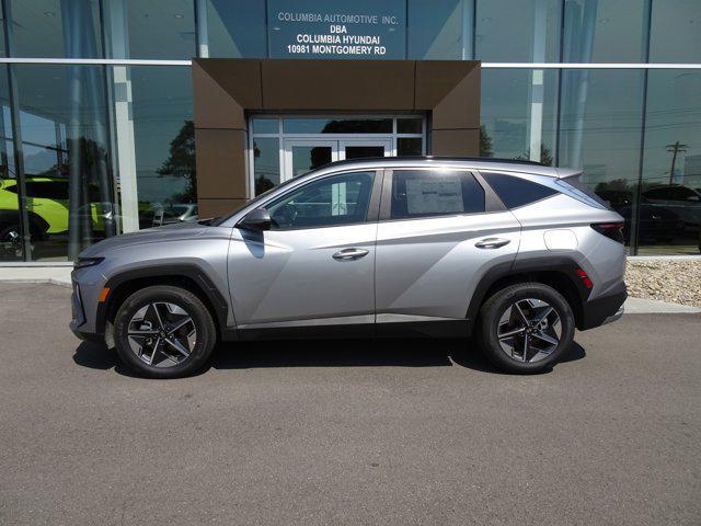 Photo of 2025 Shimmering Silver Hyundai TUCSON Hybrid