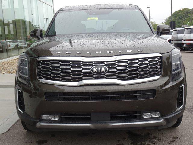 Photo of 2021 Dark Moss Kia Telluride