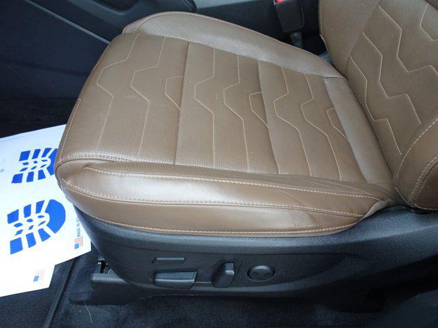 Photo of 2021 Dark Moss Kia Telluride