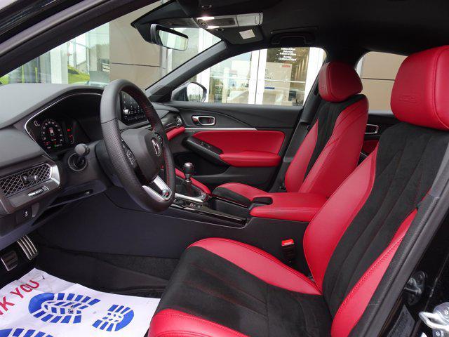 Photo of 2024 Majestic Black Pearl Acura Integra