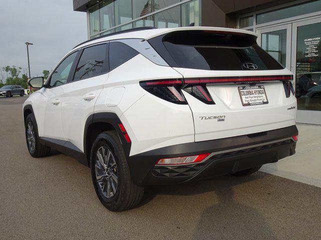 Photo of 2023 Serenity White Pearl Hyundai TUCSON Hybrid