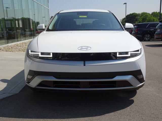 Photo of 2025 Atlas White Hyundai IONIQ 5