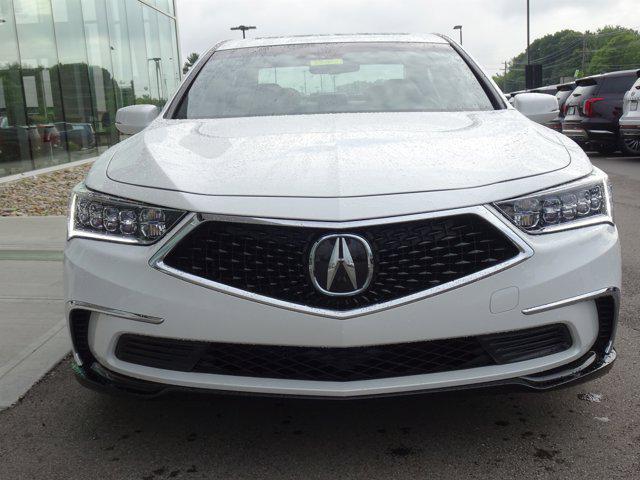 Photo of 2020 Platinum White Pearl Acura RLX