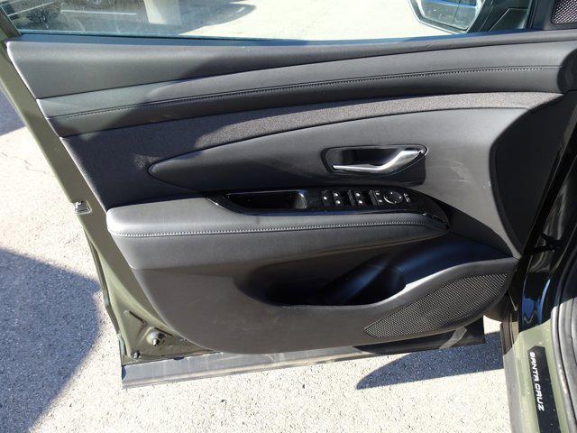 Photo of 2025 Rockwood Green Hyundai SANTA CRUZ