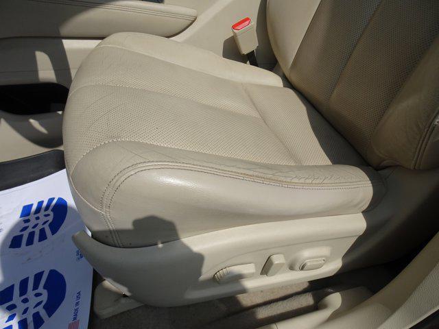 Photo of 2015 Java Metallic Nissan Murano