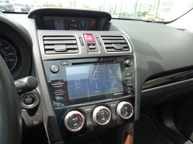 Photo of 2017 Crystal White Pearl Subaru Forester