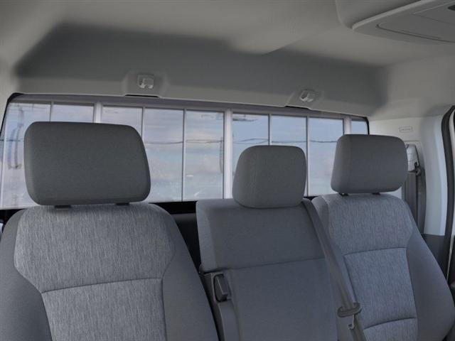 Photo of 2026 Oxford White Ford F-250
