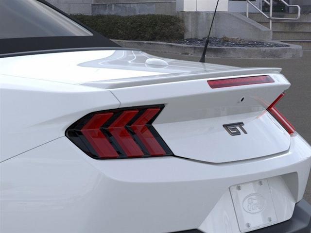 Photo of 2025 Oxford White Ford Mustang