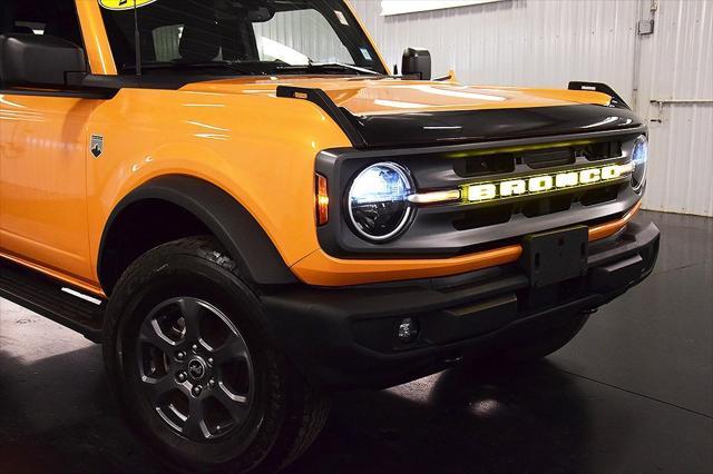 Photo of 2022 Cyber Orange Metallic Tricoat Ford Bronco